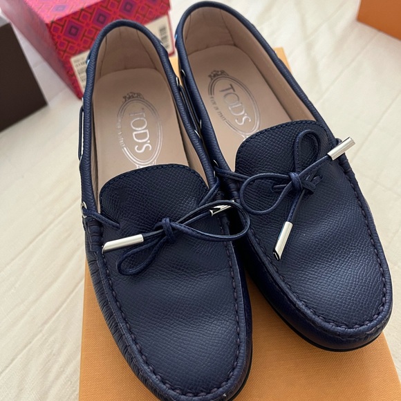 Tod's Shoes - Tod’s Loafers
